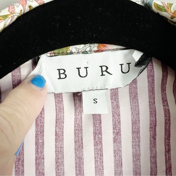 BURU Moms Only Jumpsuit in stripe outfit zip front floral details small S - Picture 5 of 7